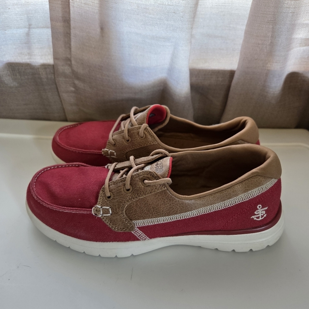 Sketchers red denim boat shoes with leather accents 7.5 - Picture 11 of 12